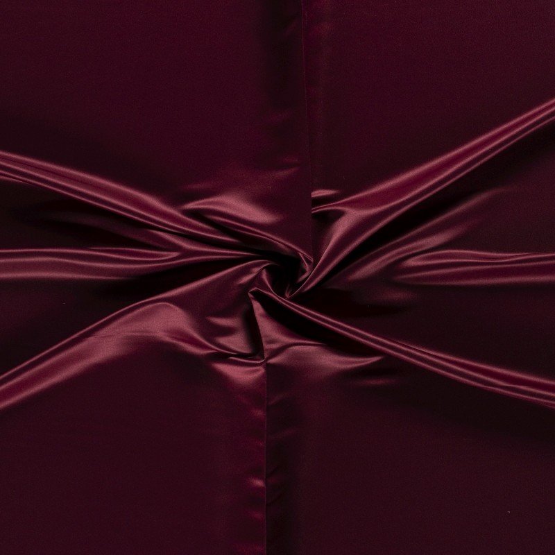 SATIN DUCHESSE 1675