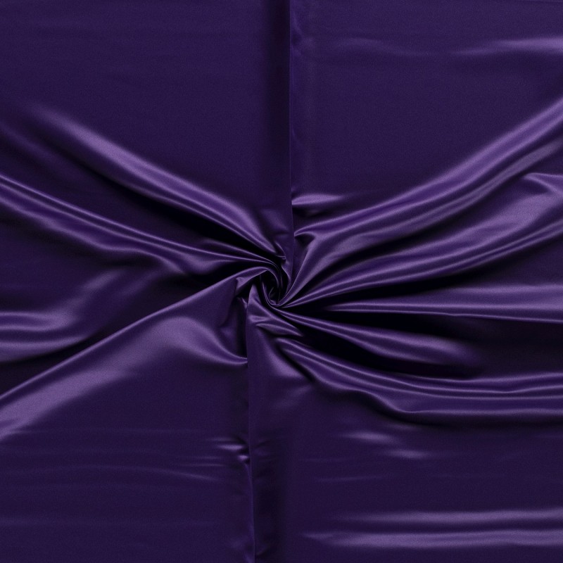 SATIN DUCHESSE 1675