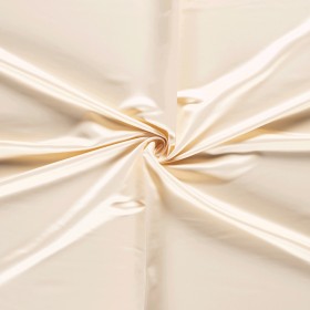 SATIN DUCHESSE 1675