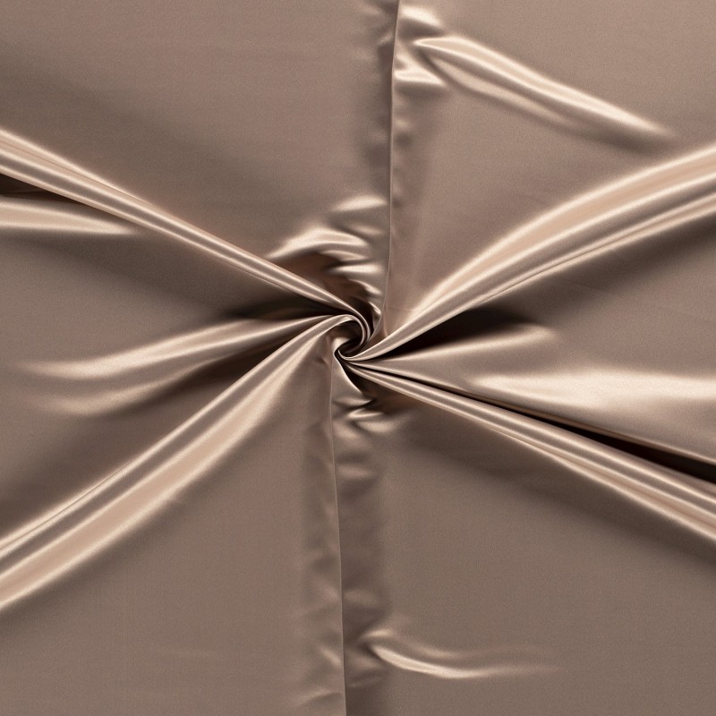 SATIN DUCHESSE 1675